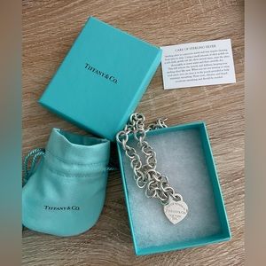 Brand new Tiffany’s heart chain necklace sterling silver
